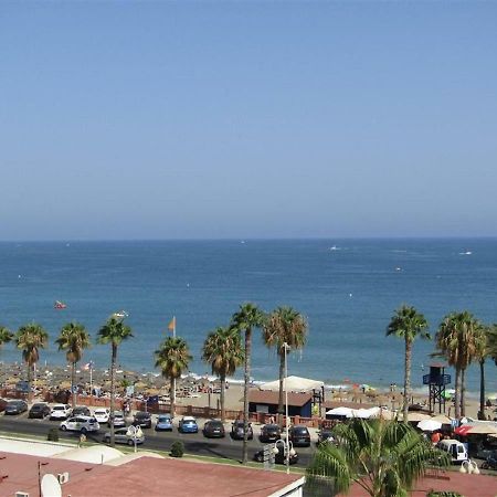 Luxury Beachfront Apartment In Benalmadena Costa Extérieur photo
