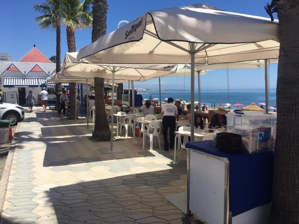 Luxury Beachfront Apartment In Benalmadena Costa Extérieur photo