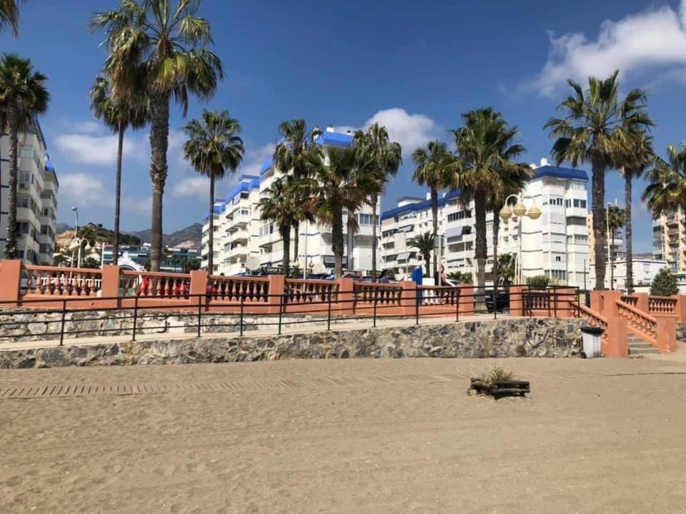 Luxury Beachfront Apartment In Benalmadena Costa Extérieur photo