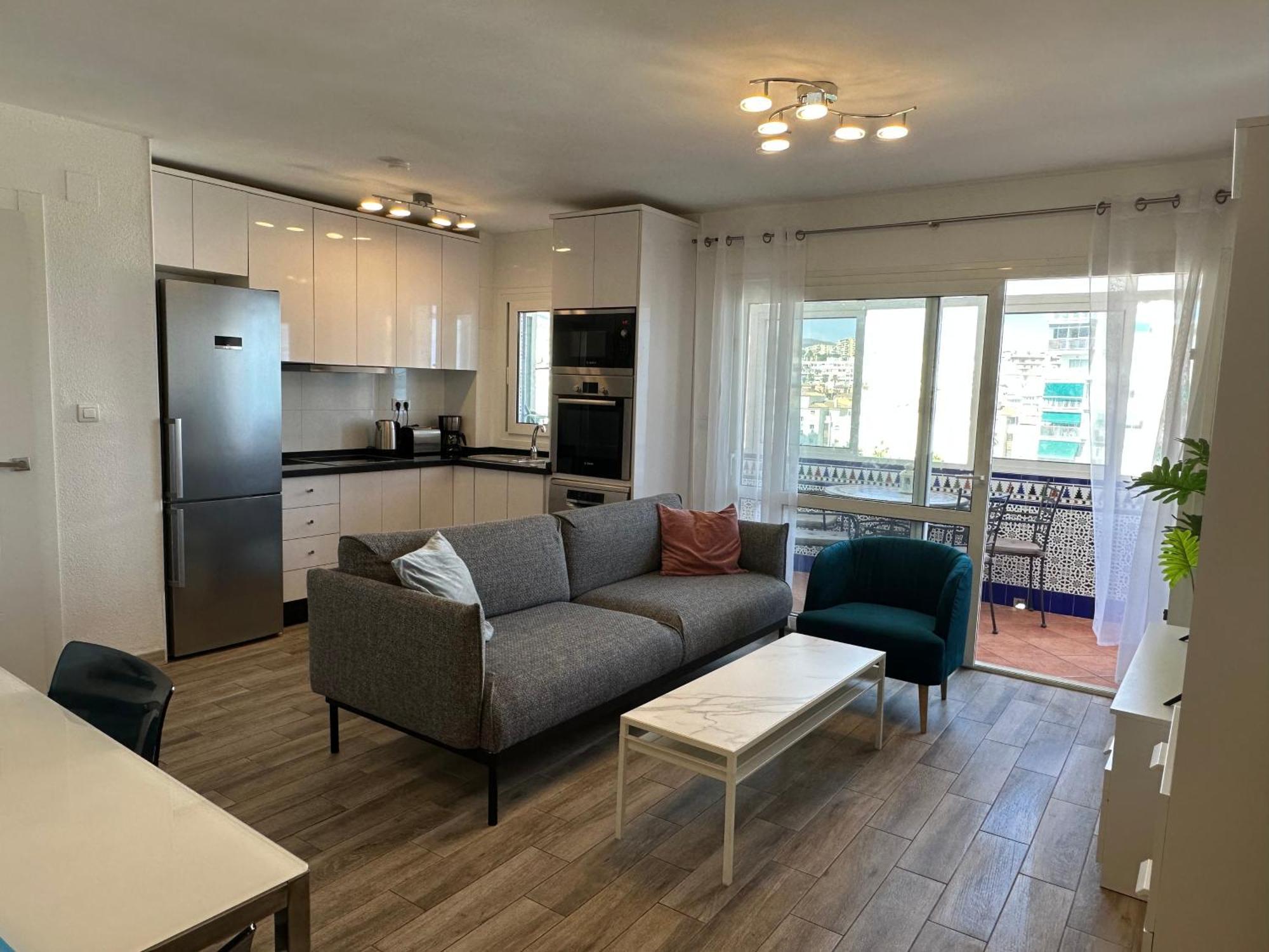 Luxury Beachfront Apartment In Benalmadena Costa Extérieur photo