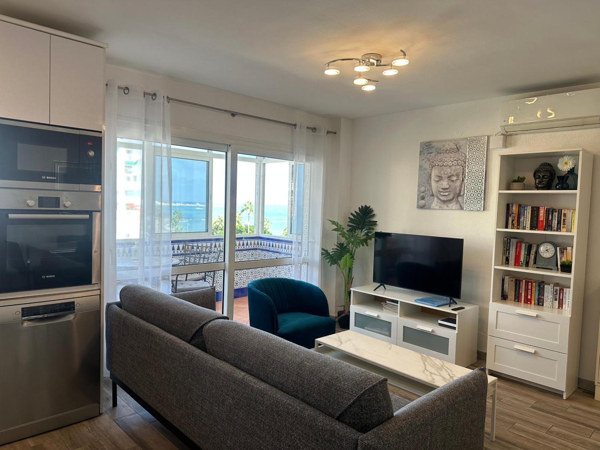 Luxury Beachfront Apartment In Benalmadena Costa Extérieur photo