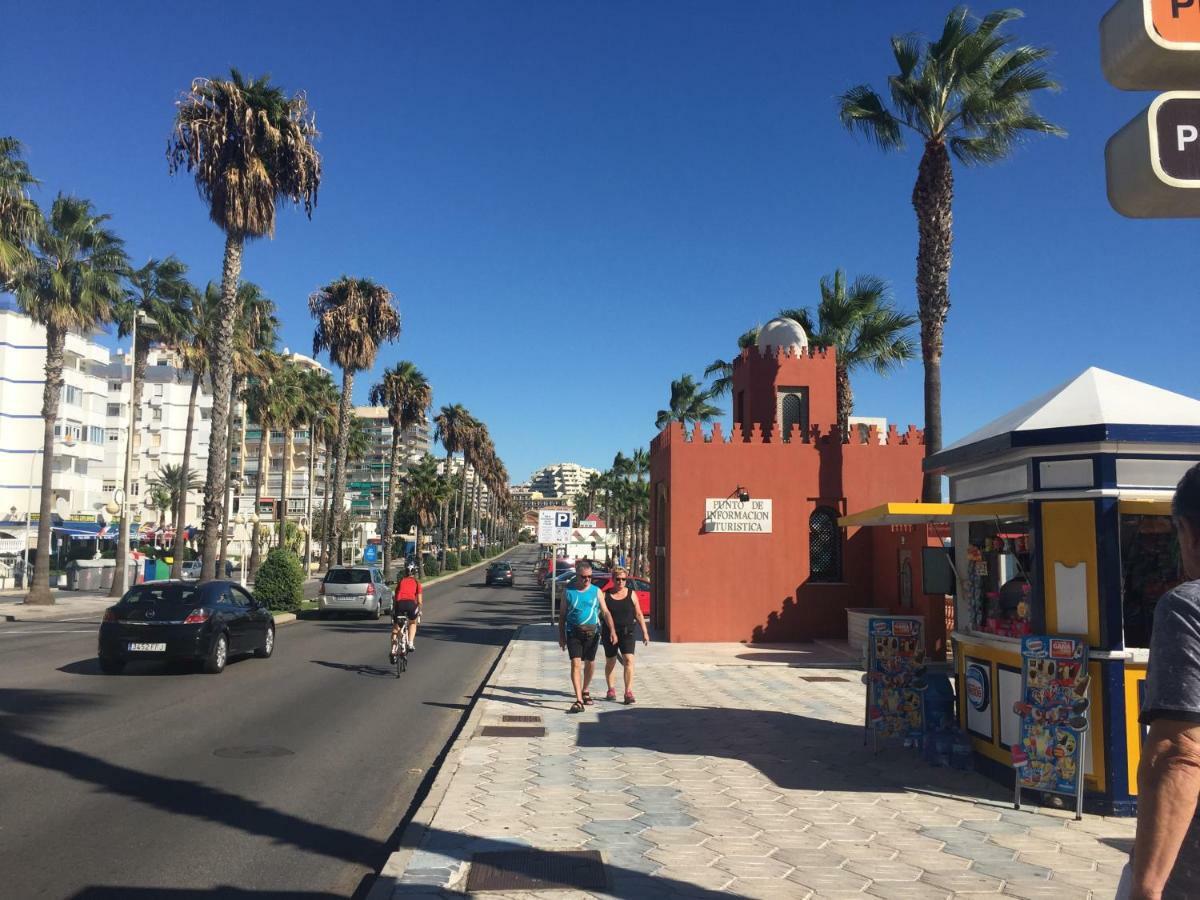 Luxury Beachfront Apartment In Benalmadena Costa Extérieur photo
