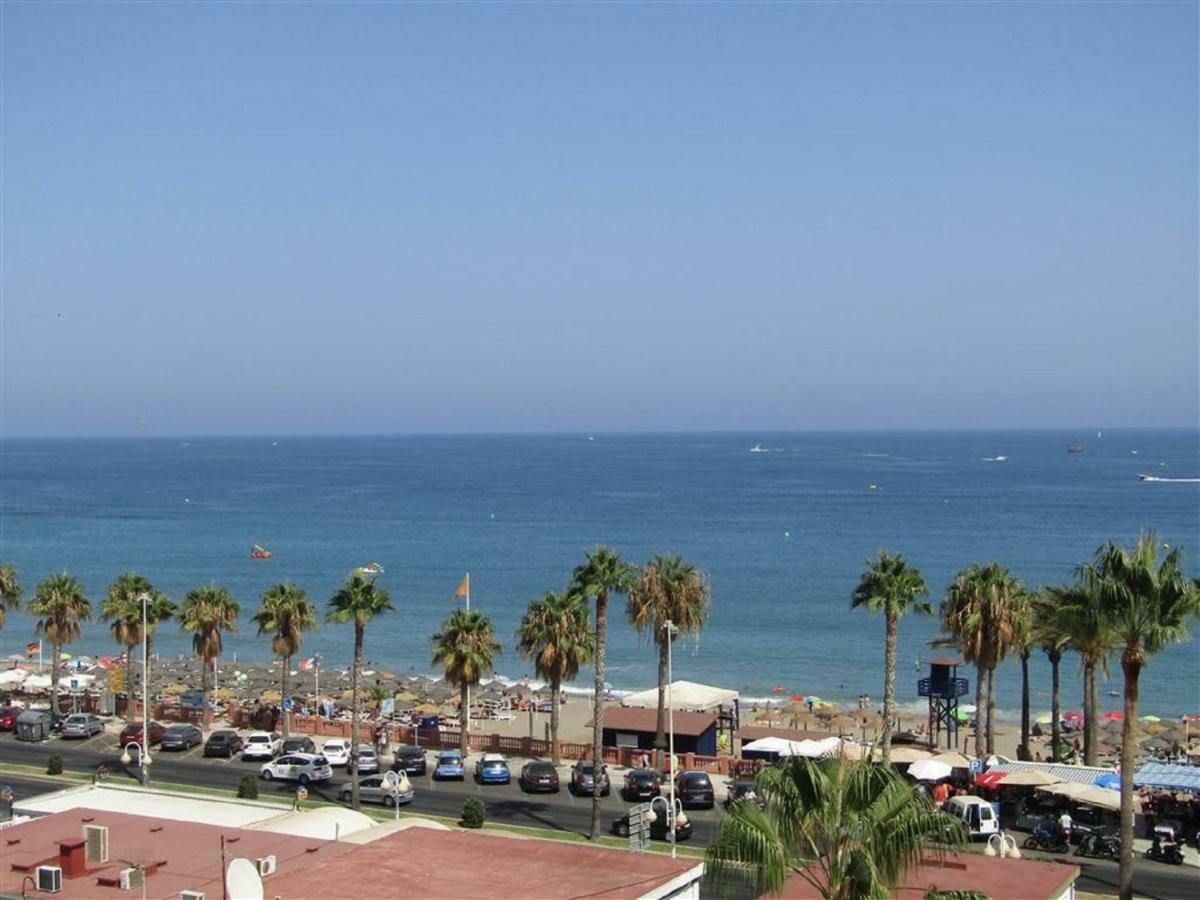 Luxury Beachfront Apartment In Benalmadena Costa Extérieur photo