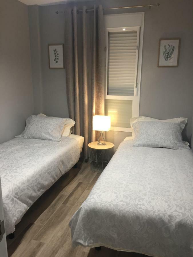 Luxury Beachfront Apartment In Benalmadena Costa Extérieur photo